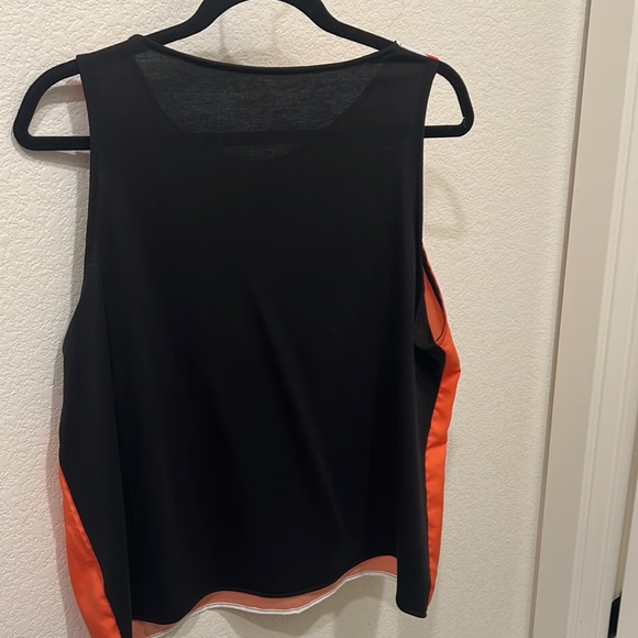 Mark Rothko design tank top. Size XL. - Picture 3 of 3